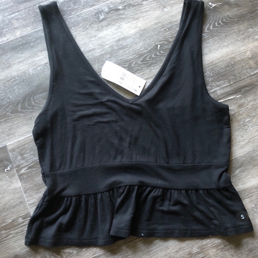 NWT PacSun (Me to We) Tank